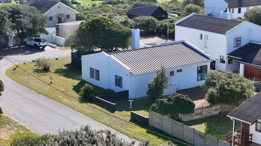 4 Bedroom Property for Sale in Arniston Western Cape
